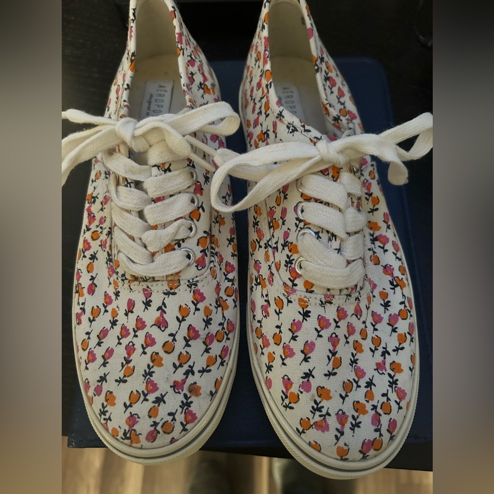 Aeropostale sneakers